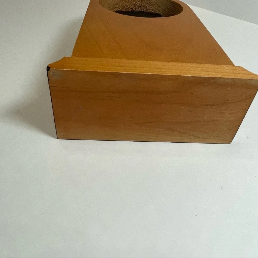 Wooden Inspirational desk clock with Quote Used. See photos for condition.
